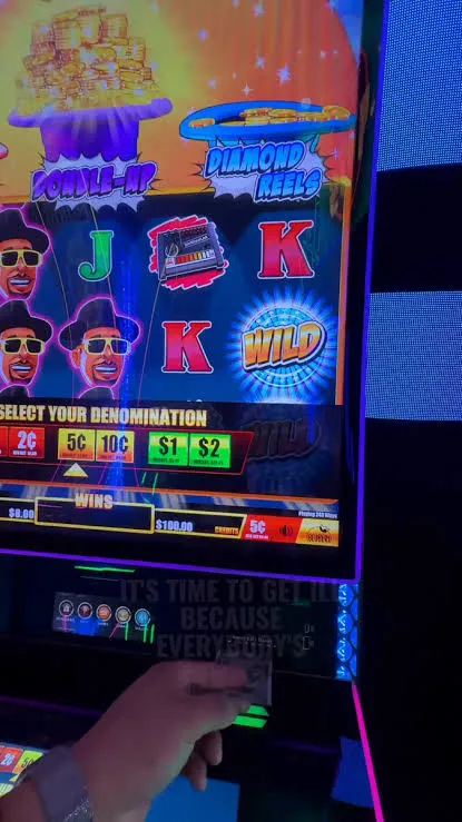 Casino-resort evening with dinner and shared leisure plans
